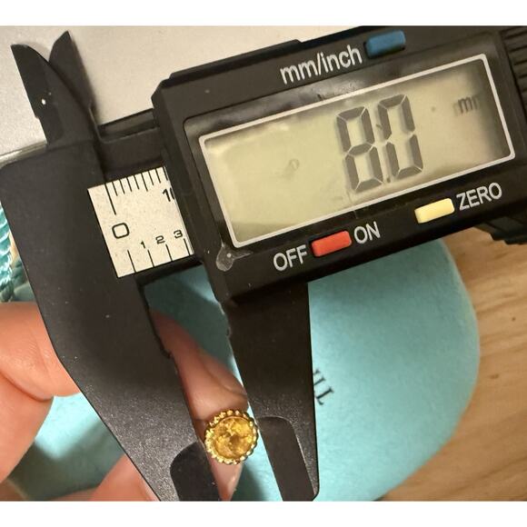 Tiffany & Co. 18k Yellow Gold Sparkling Citrine Flower Beaded Stud Earrings - Picture 16 of 16